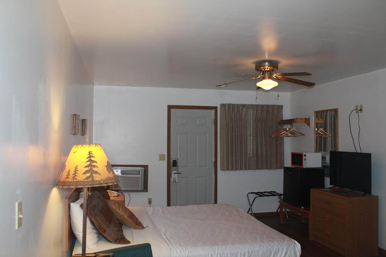 The Brookside Motel / Mt. Rushmore Кистон Экстерьер фото