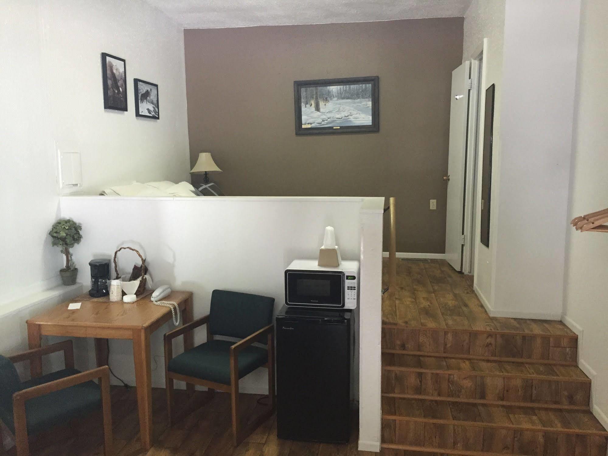 The Brookside Motel / Mt. Rushmore Кистон Экстерьер фото